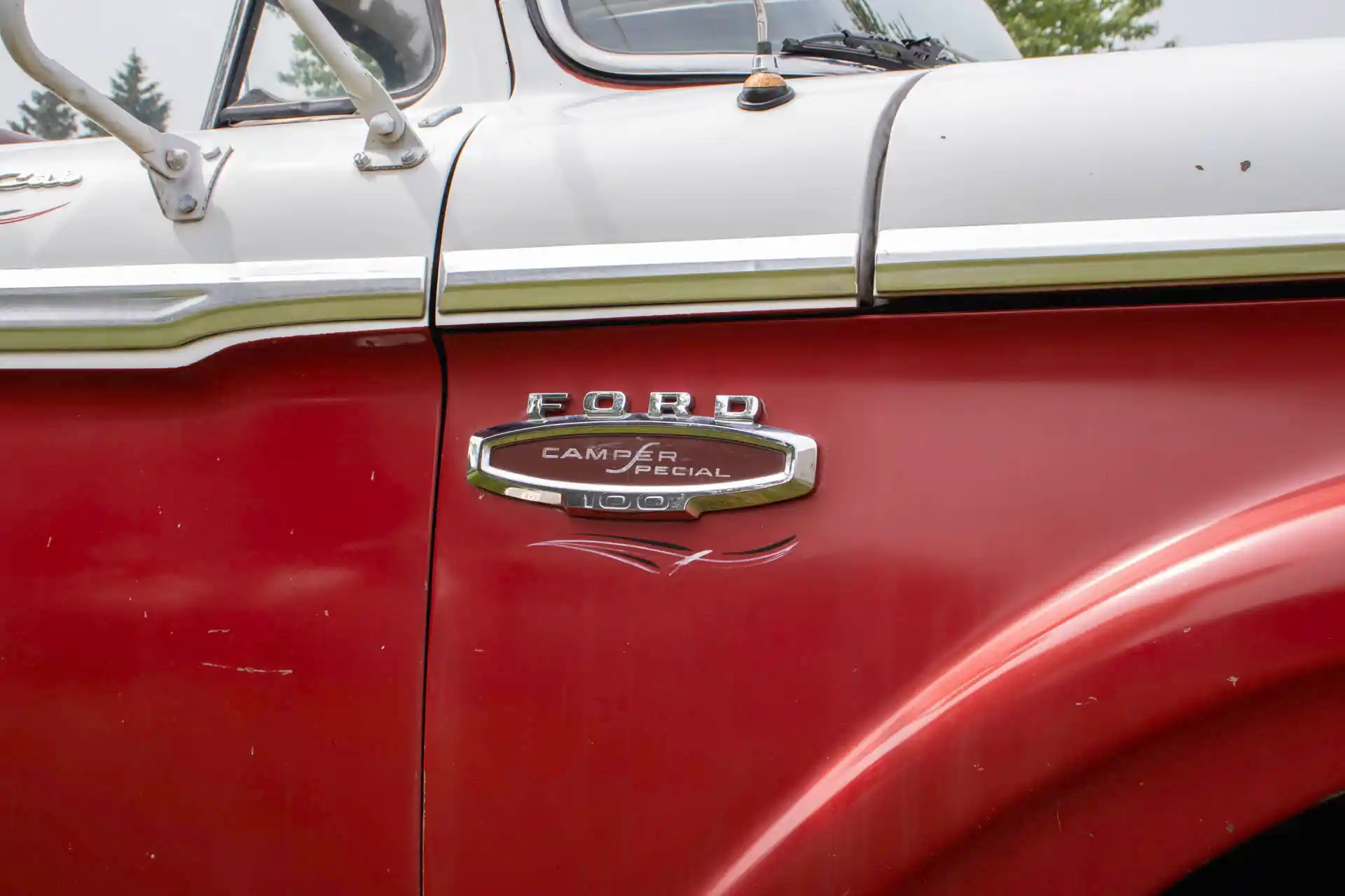 1966 Ford F-100 Camper Special 4×4