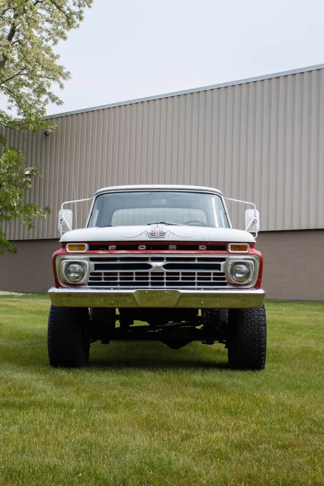 1966 Ford F-100 Camper Special 4×4