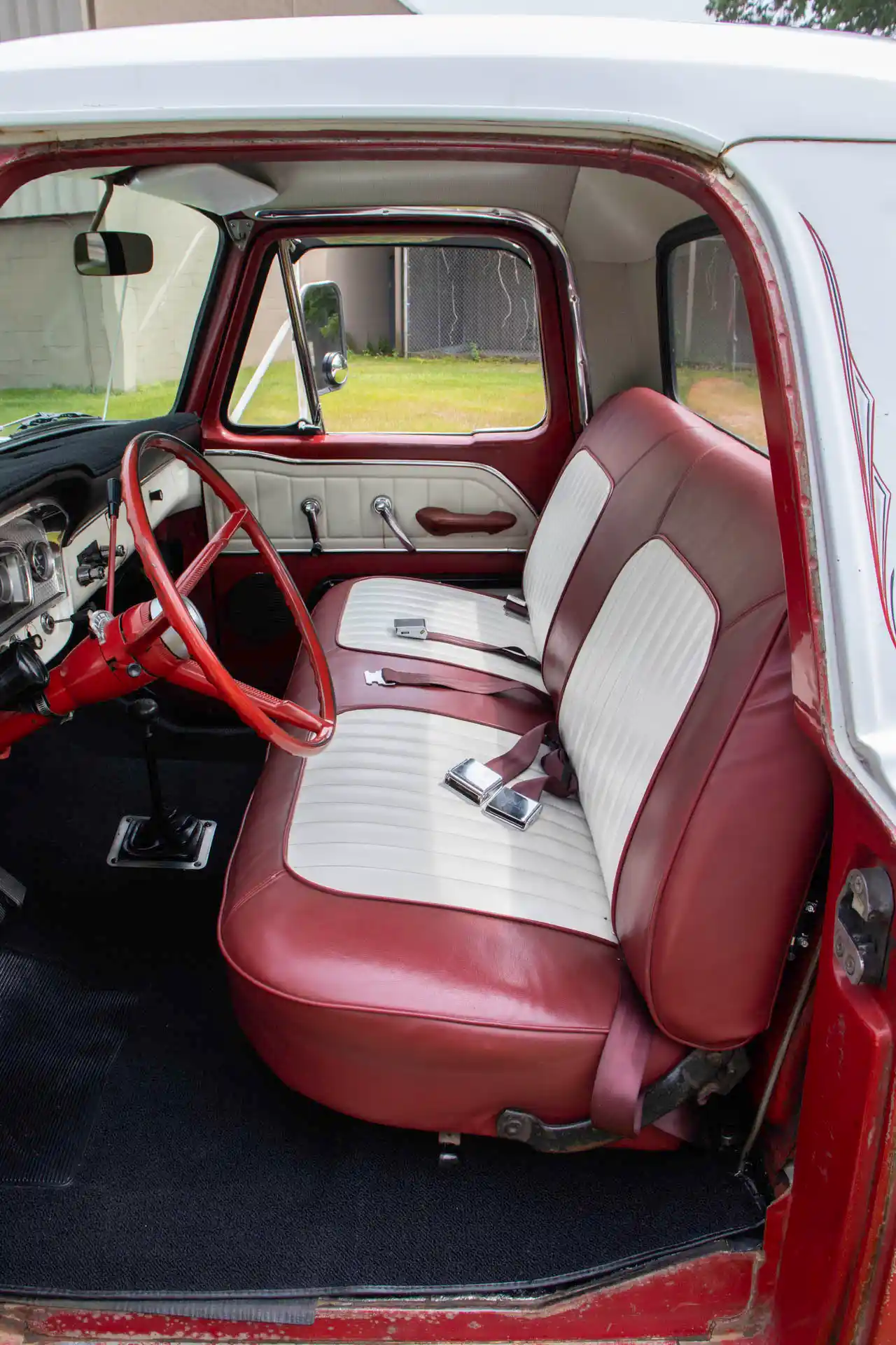 1966 Ford F-100 Camper Special 4×4