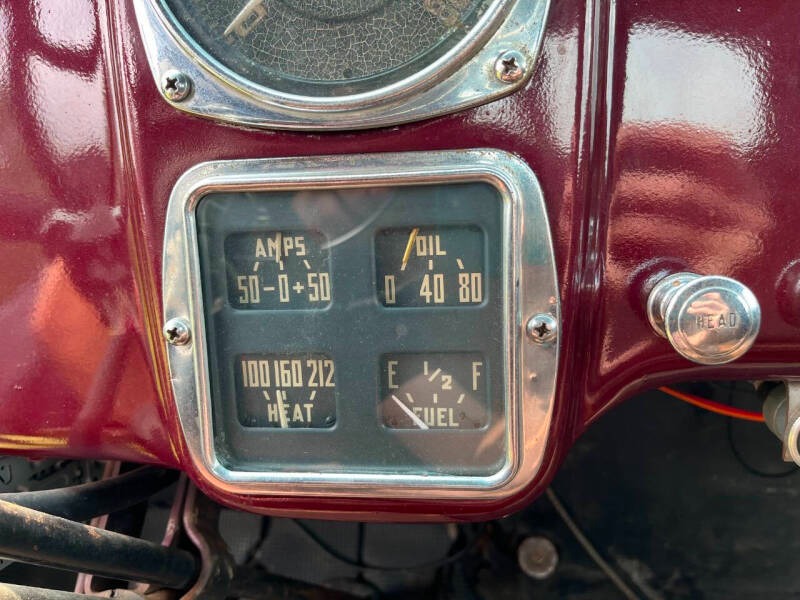 1953 Fargo FP108 Half Ton Short Box