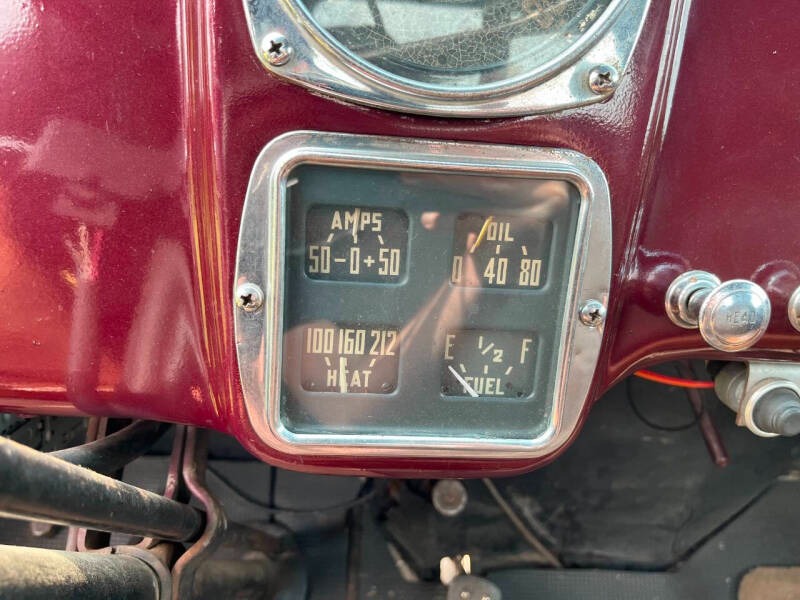 1953 Fargo FP108 Half Ton Short Box