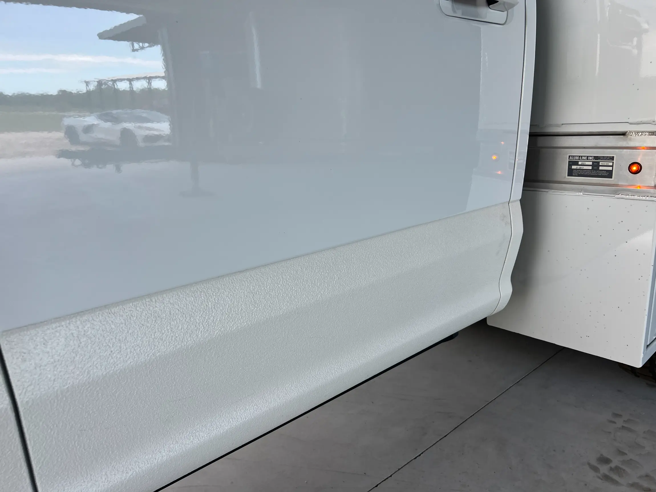 Sold: 2022 Ford F-550 Super Duty Lariat 4×4