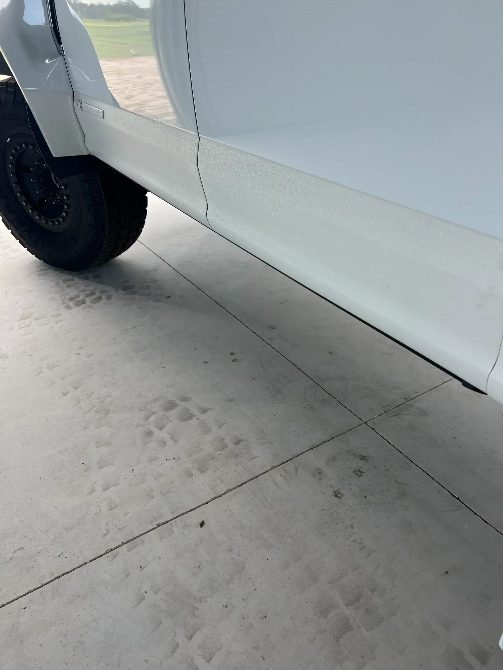 Sold: 2022 Ford F-550 Super Duty Lariat 4×4