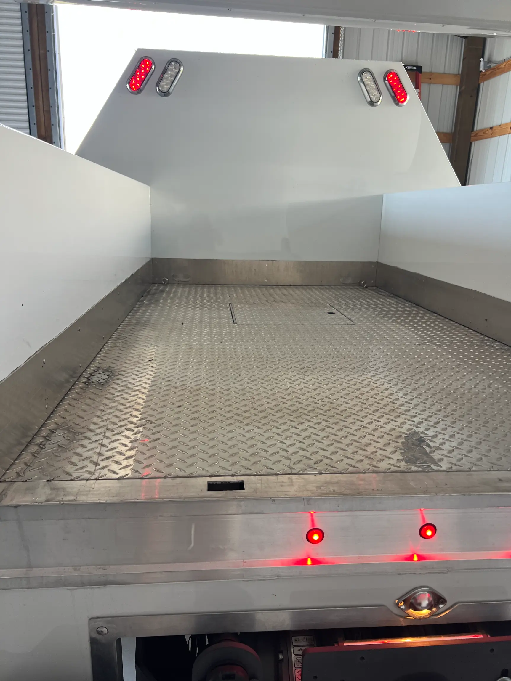 Sold: 2022 Ford F-550 Super Duty Lariat 4×4