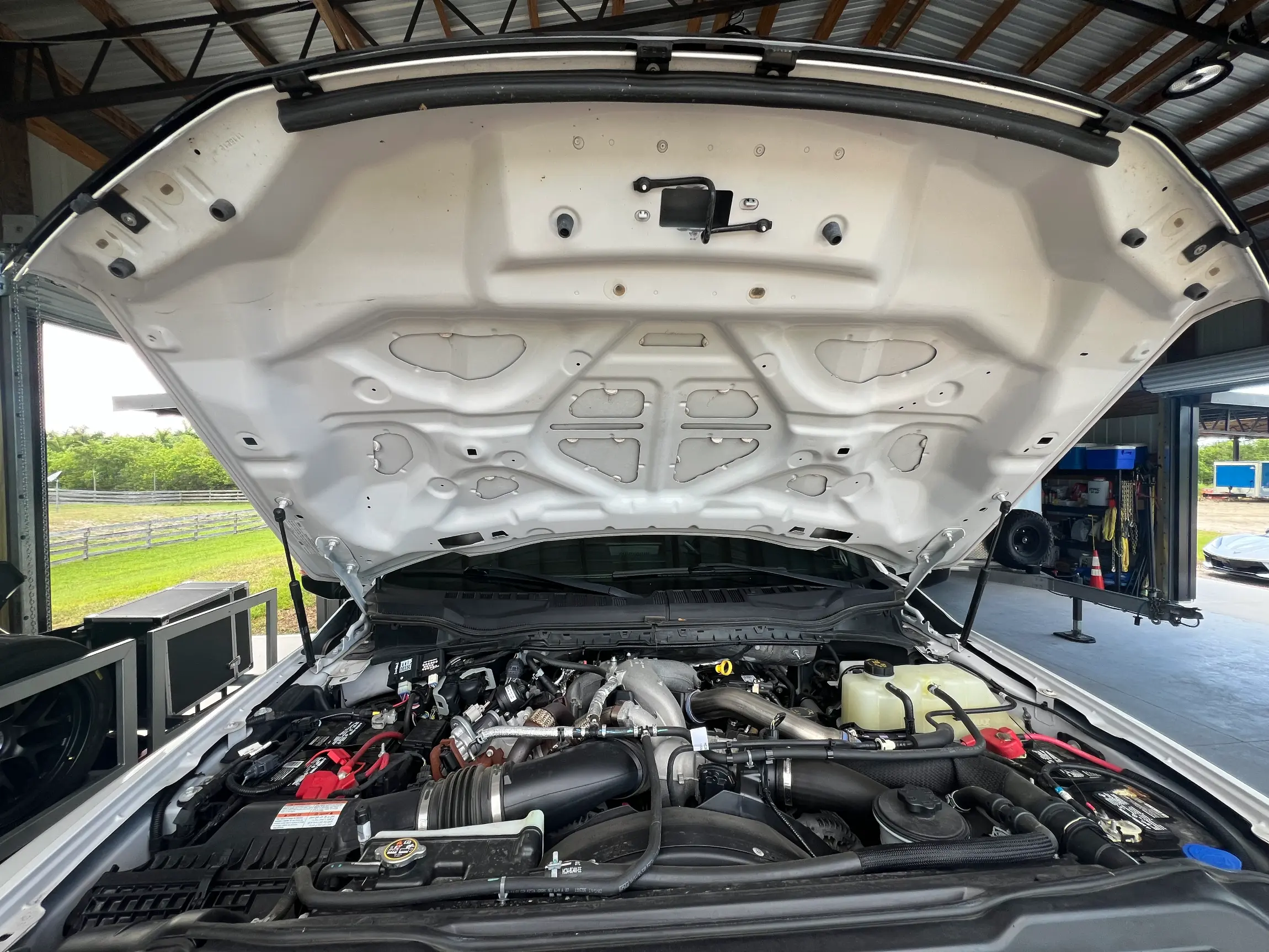 Sold: 2022 Ford F-550 Super Duty Lariat 4×4