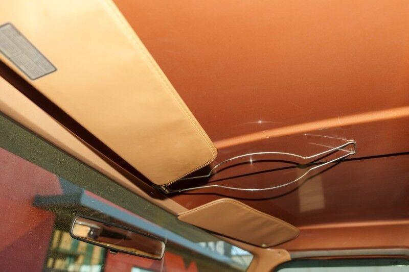 1986 Ford F-350 Pickup Camper