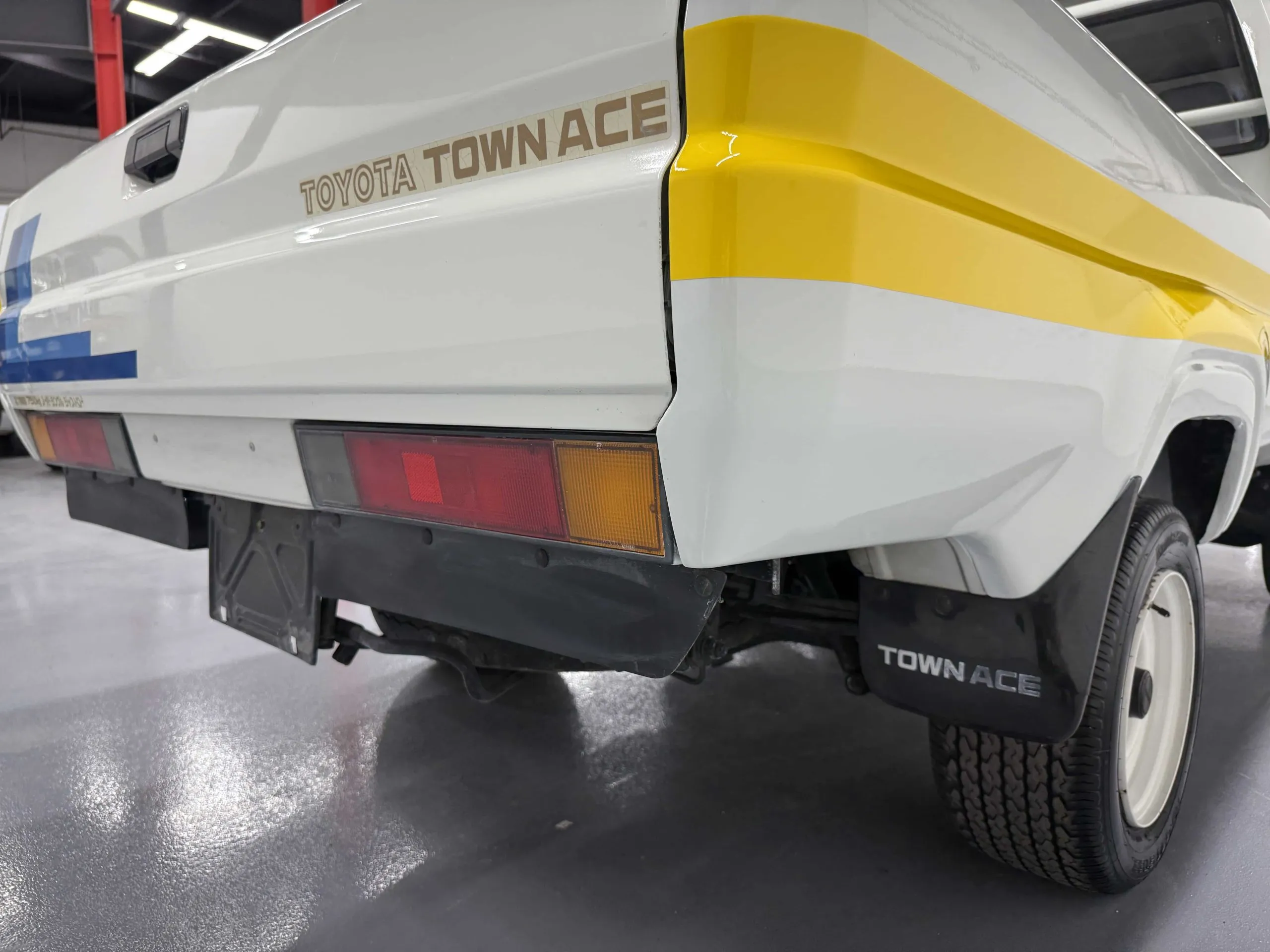 1989 Toyota TownAce Custom