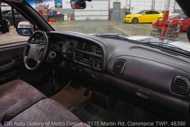 1998 Dodge Ram 1500 SS/T