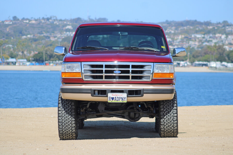 43k-Mile, 1-Owner 1996 Ford Bronco Eddie Bauer 4×4