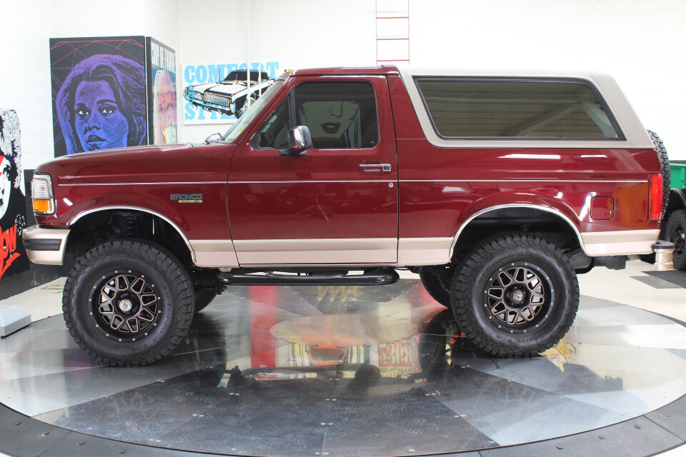 43k-Mile, 1-Owner 1996 Ford Bronco Eddie Bauer 4×4