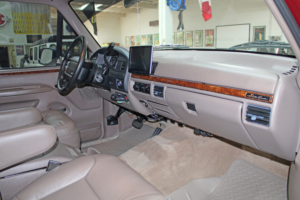 43k-Mile, 1-Owner 1996 Ford Bronco Eddie Bauer 4×4