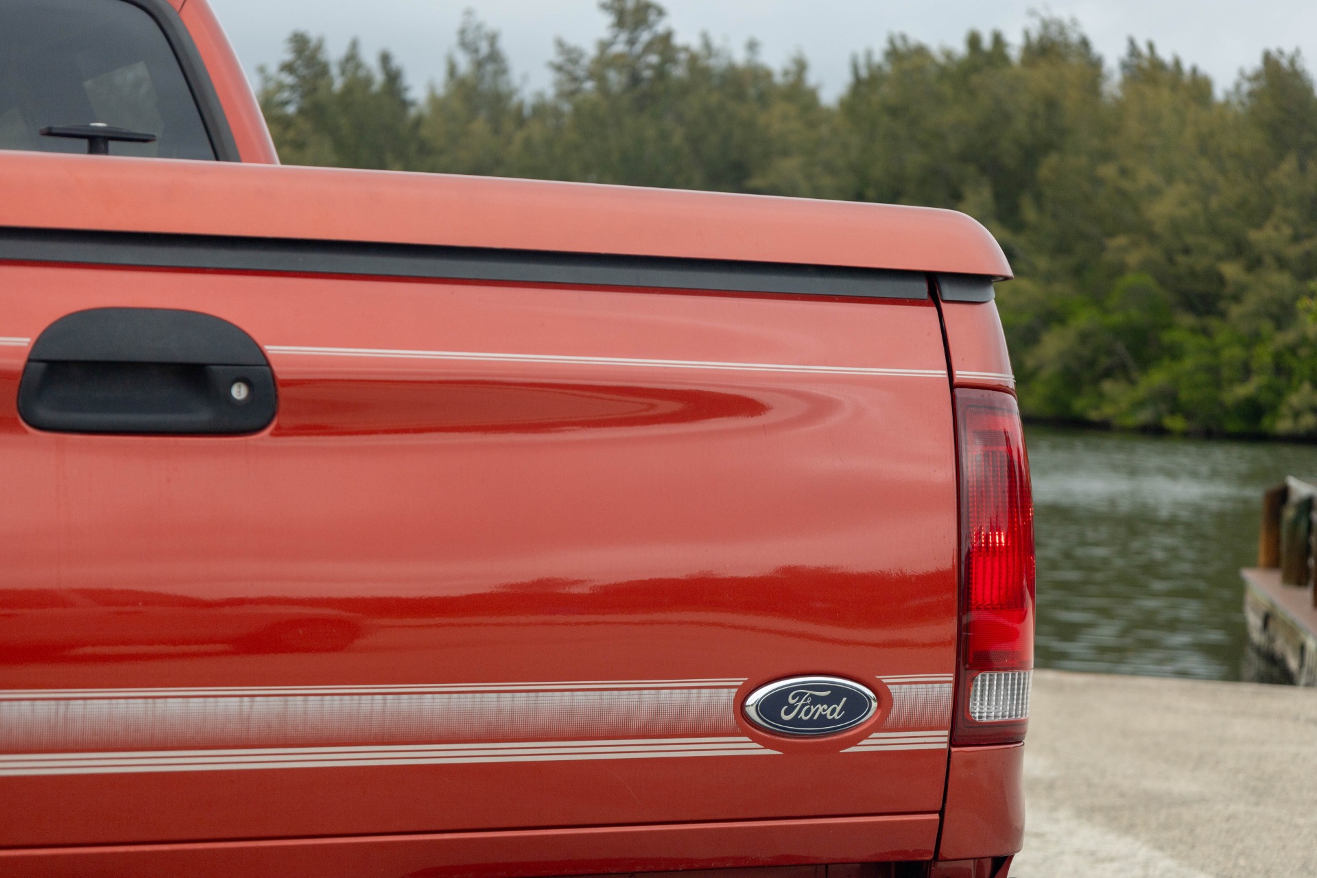 2000 Ford F-250 Super Duty XLT - 3