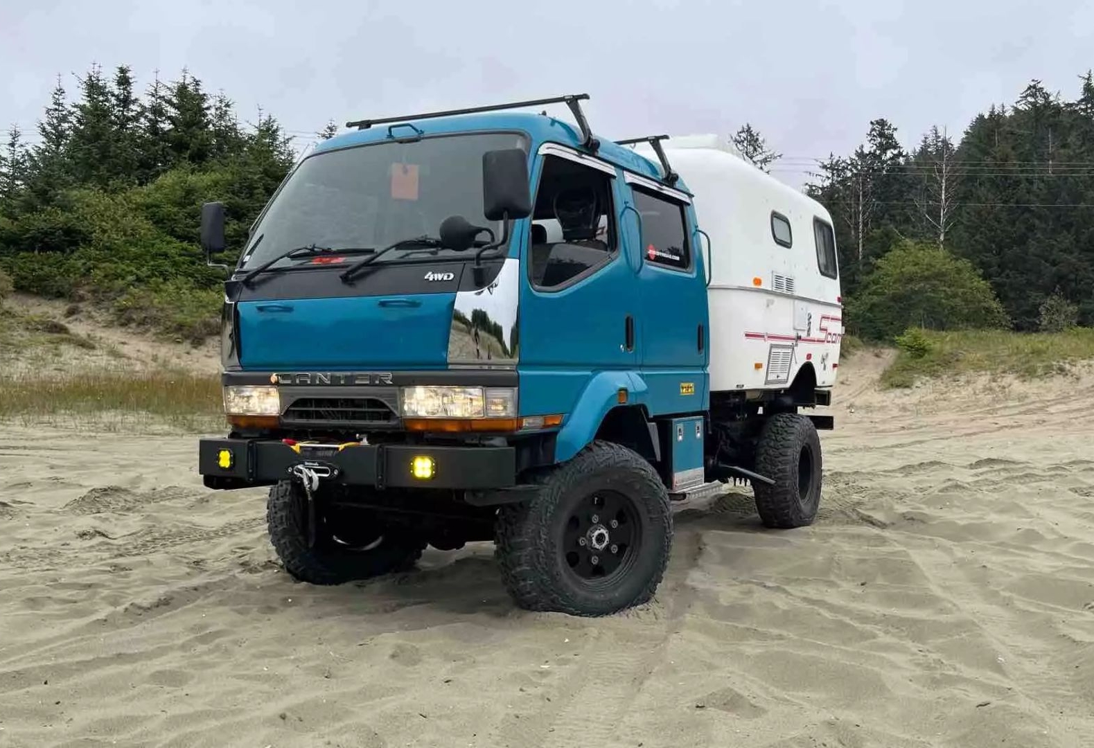  Mitsubishi Canter