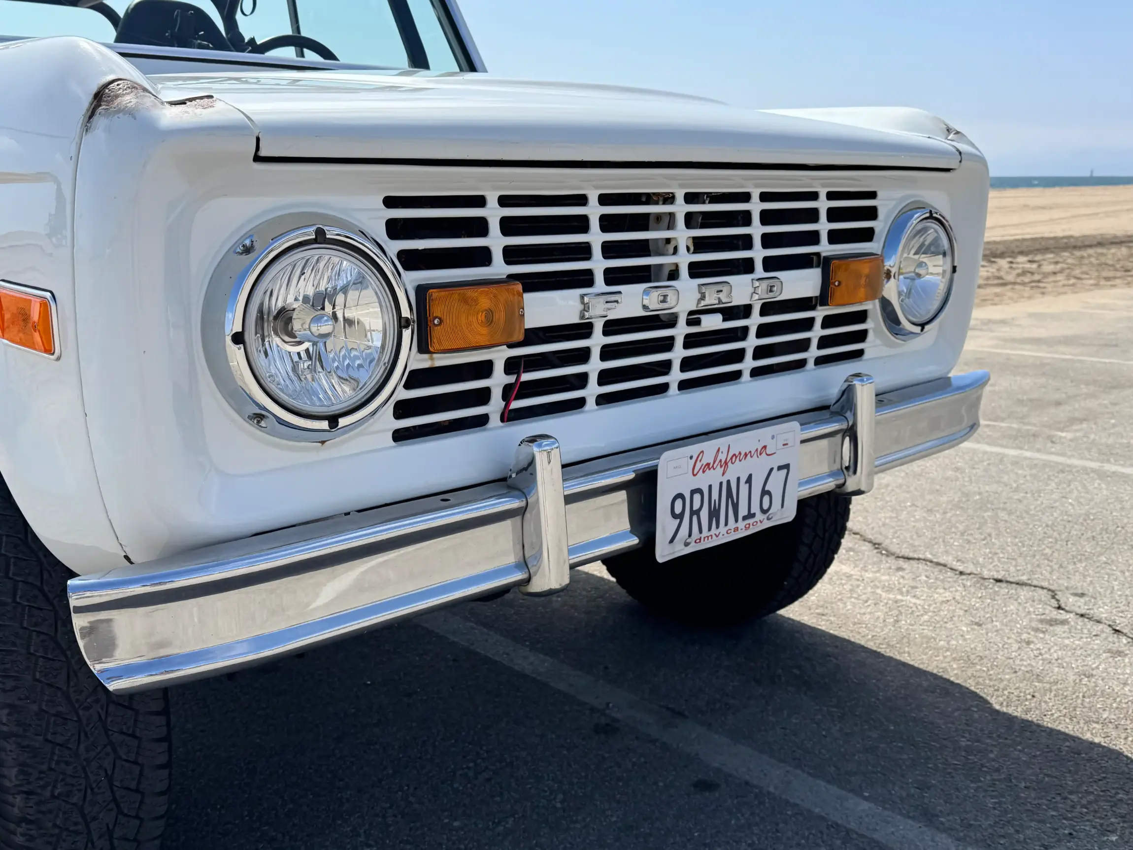 Sold: 1973 Ford Bronco Ranger 4×4
