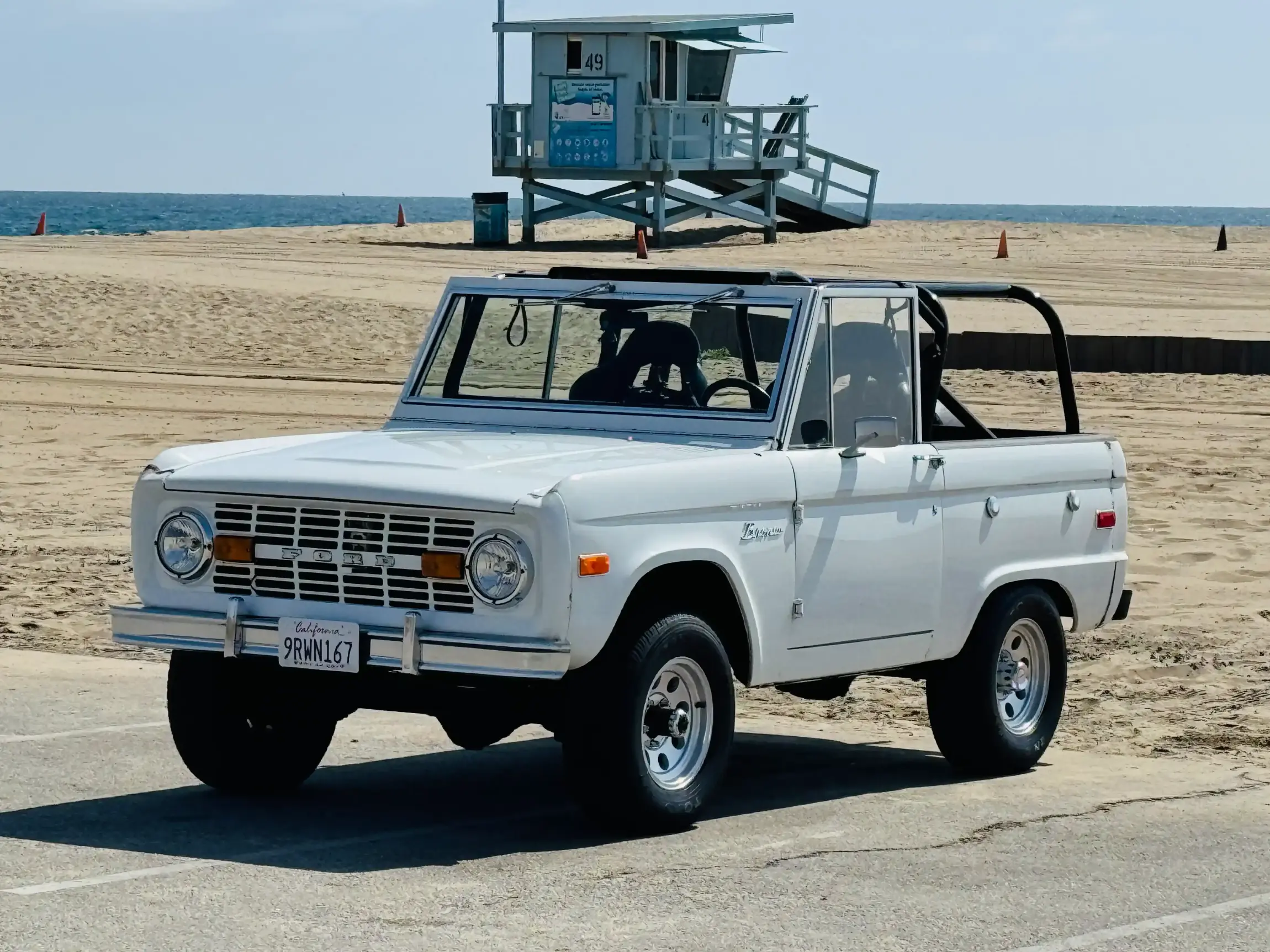 Sold: 1973 Ford Bronco Ranger 4×4