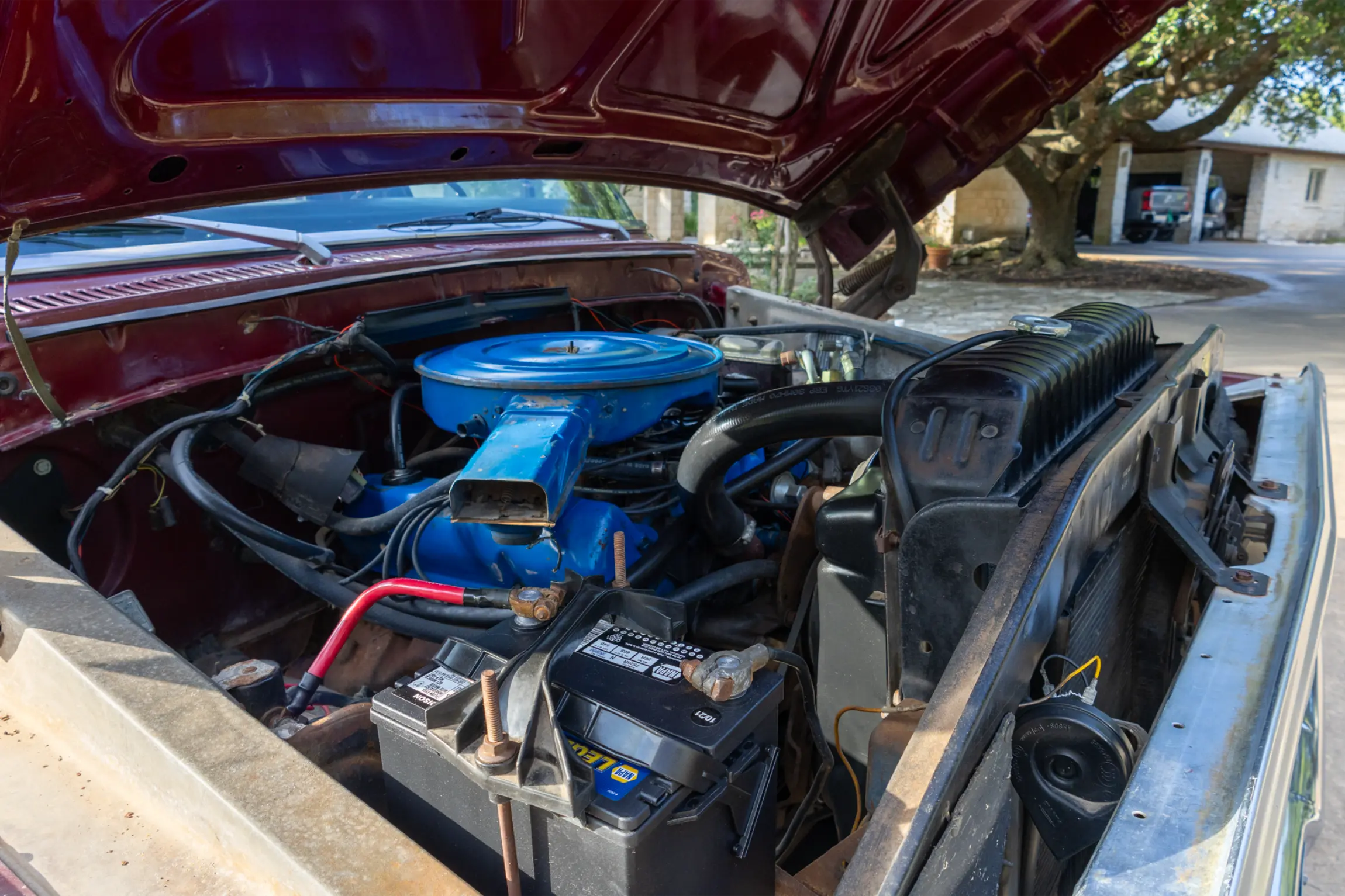 Sold: 1976 Ford F-250 Ranger 4×4 Highboy