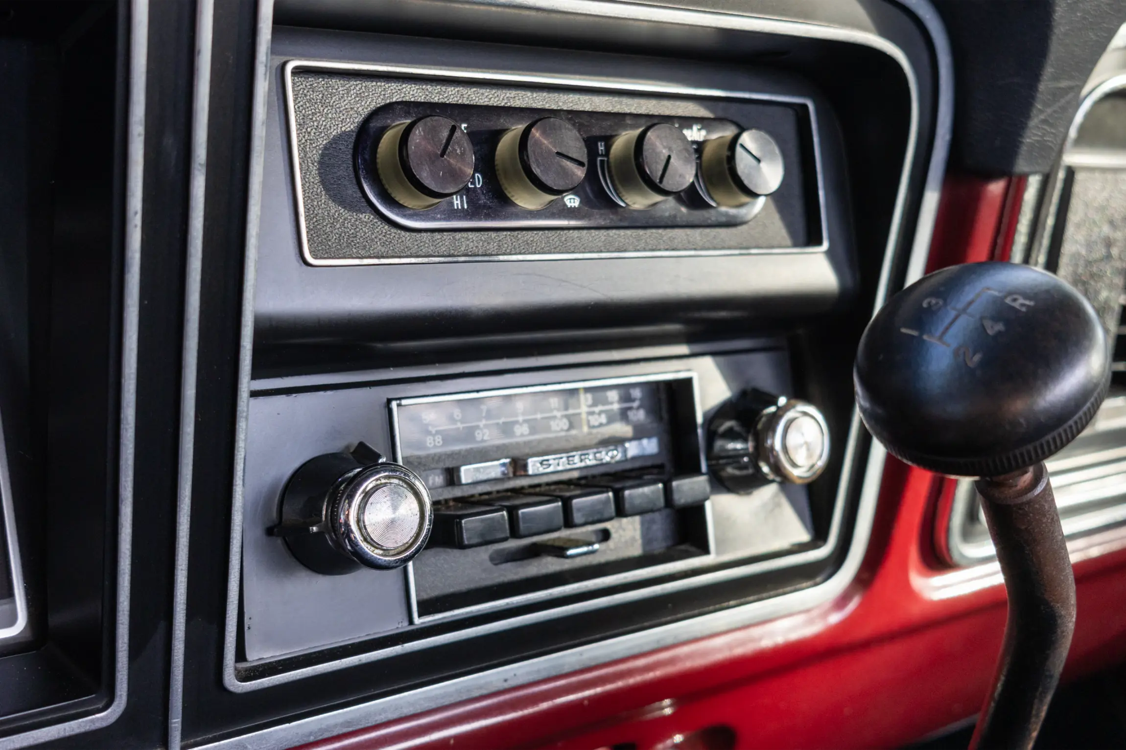 Sold: 1976 Ford F-250 Ranger 4×4 Highboy