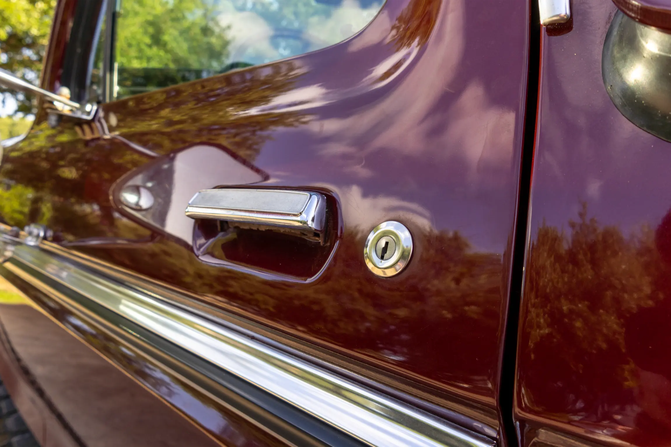 Sold: 1976 Ford F-250 Ranger 4×4 Highboy