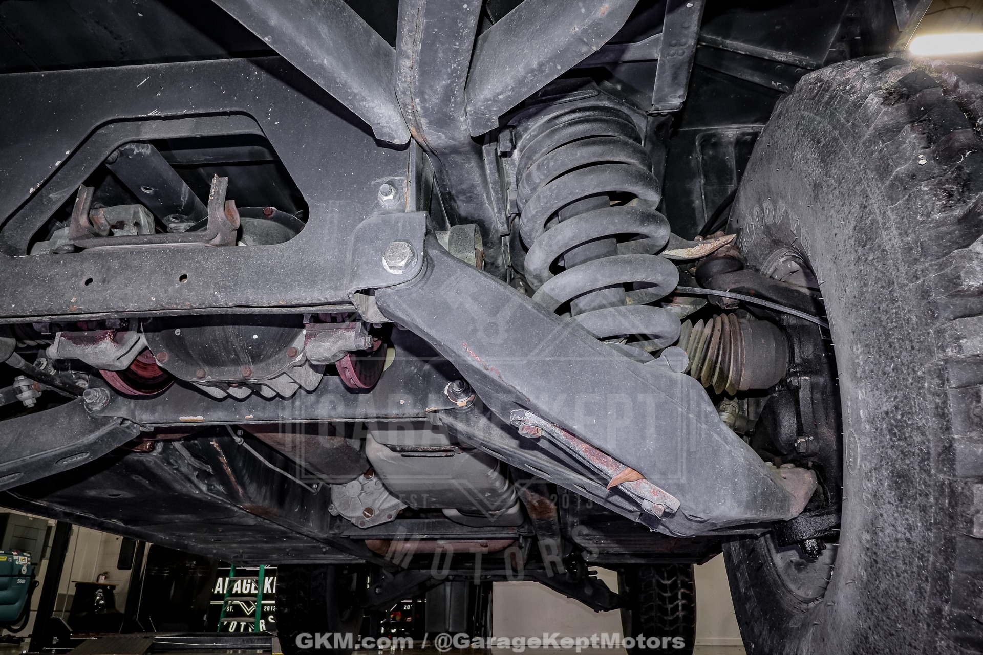 2006 AM General M1097R1 + Trailer