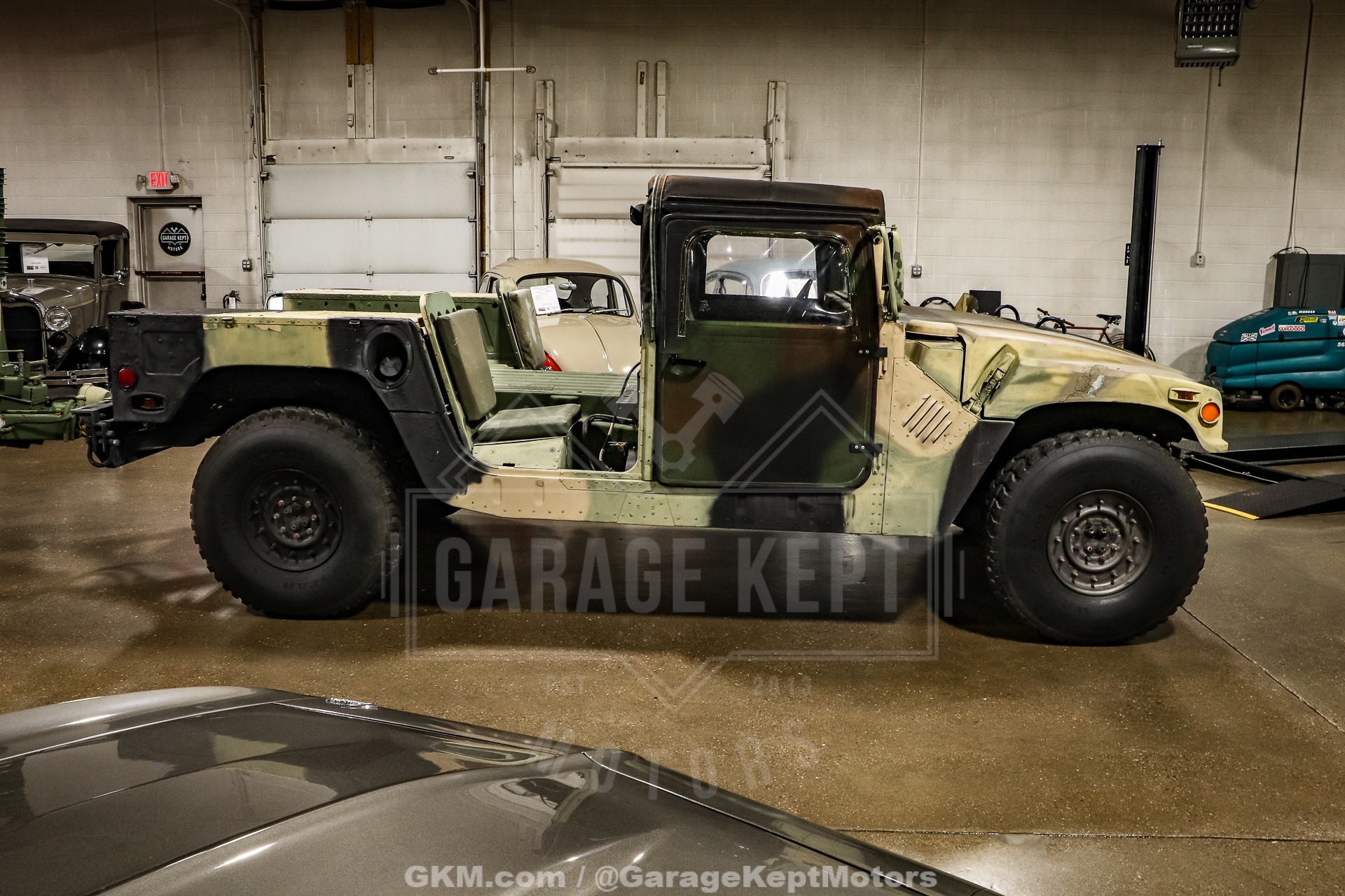2006 AM General M1097R1 + Trailer