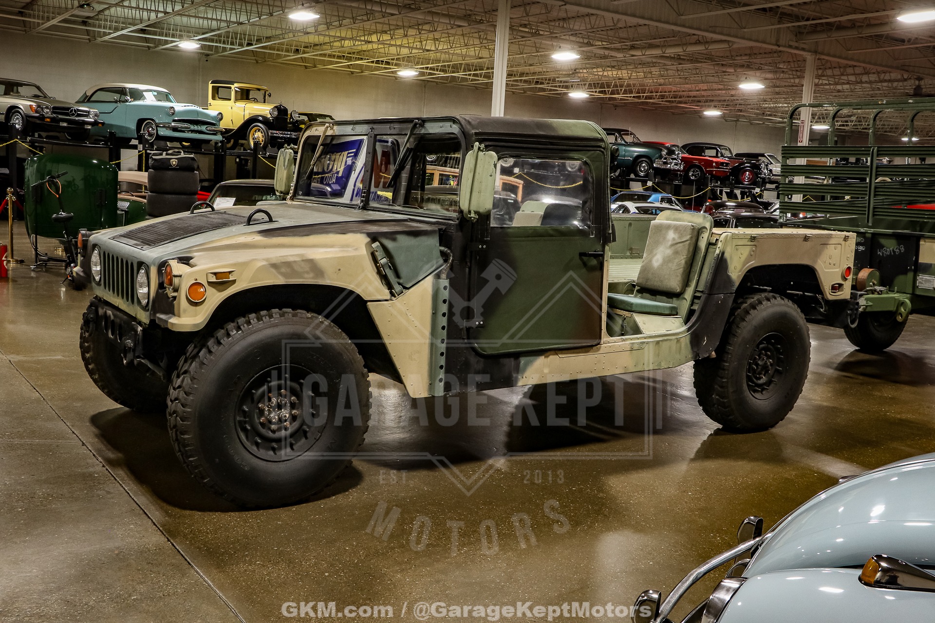 2006 AM General M1097R1 + Trailer