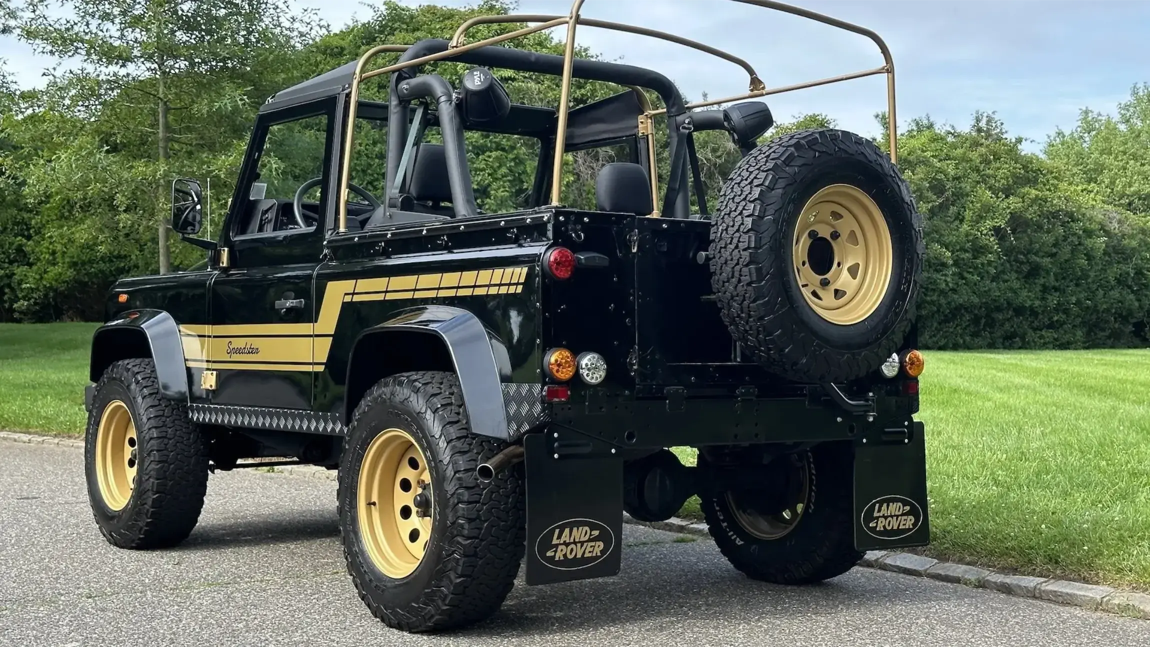 1990 Land Rover Defender 90 Convertible - 4