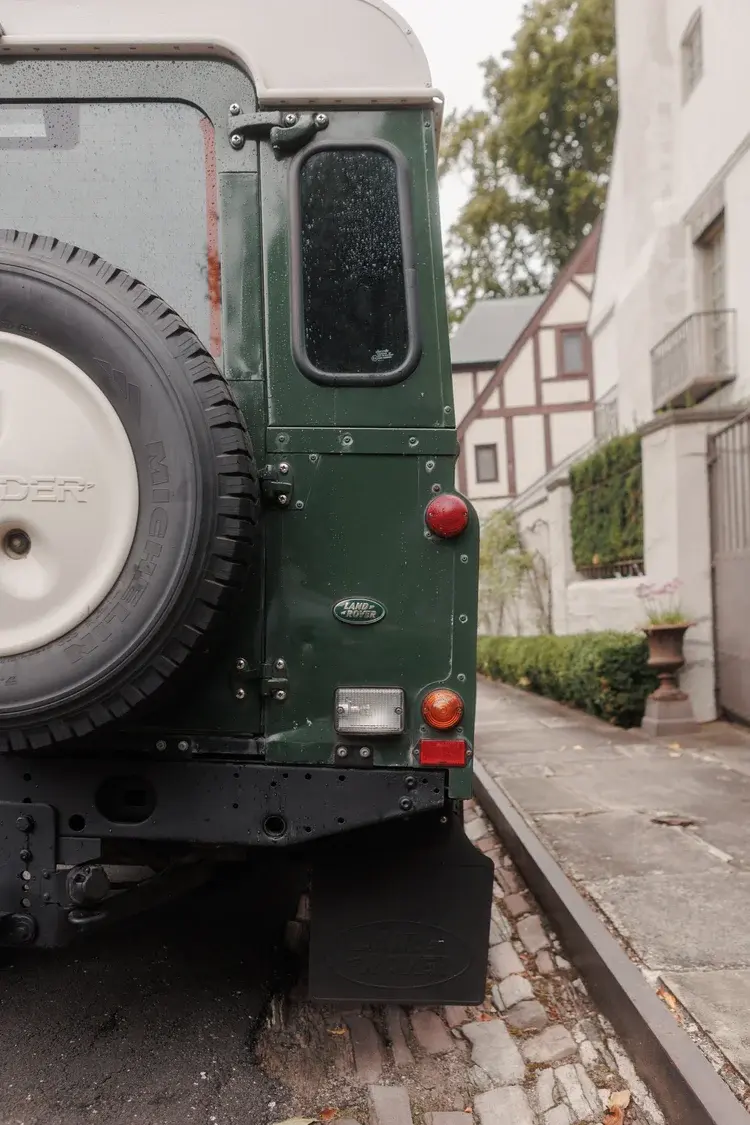 2000 Land Rover Defender 110