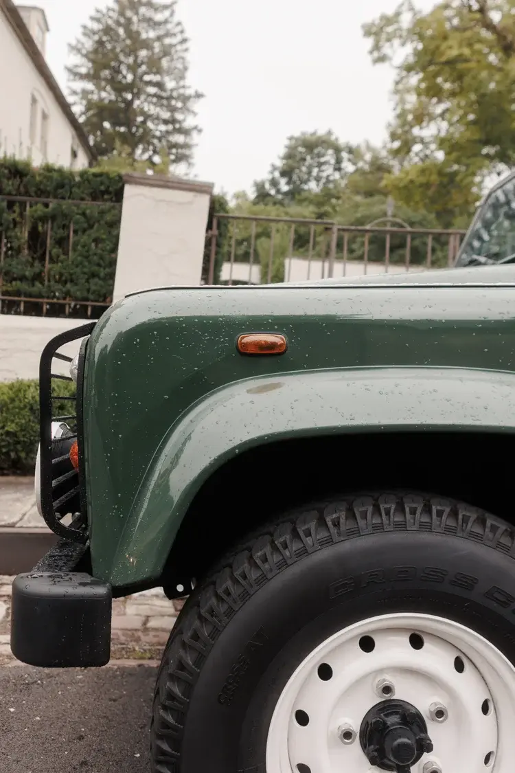 2000 Land Rover Defender 110