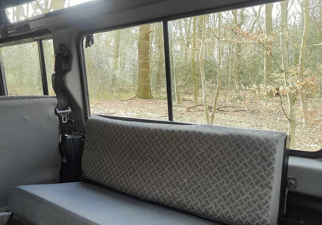 2000 Land Rover Defender 110