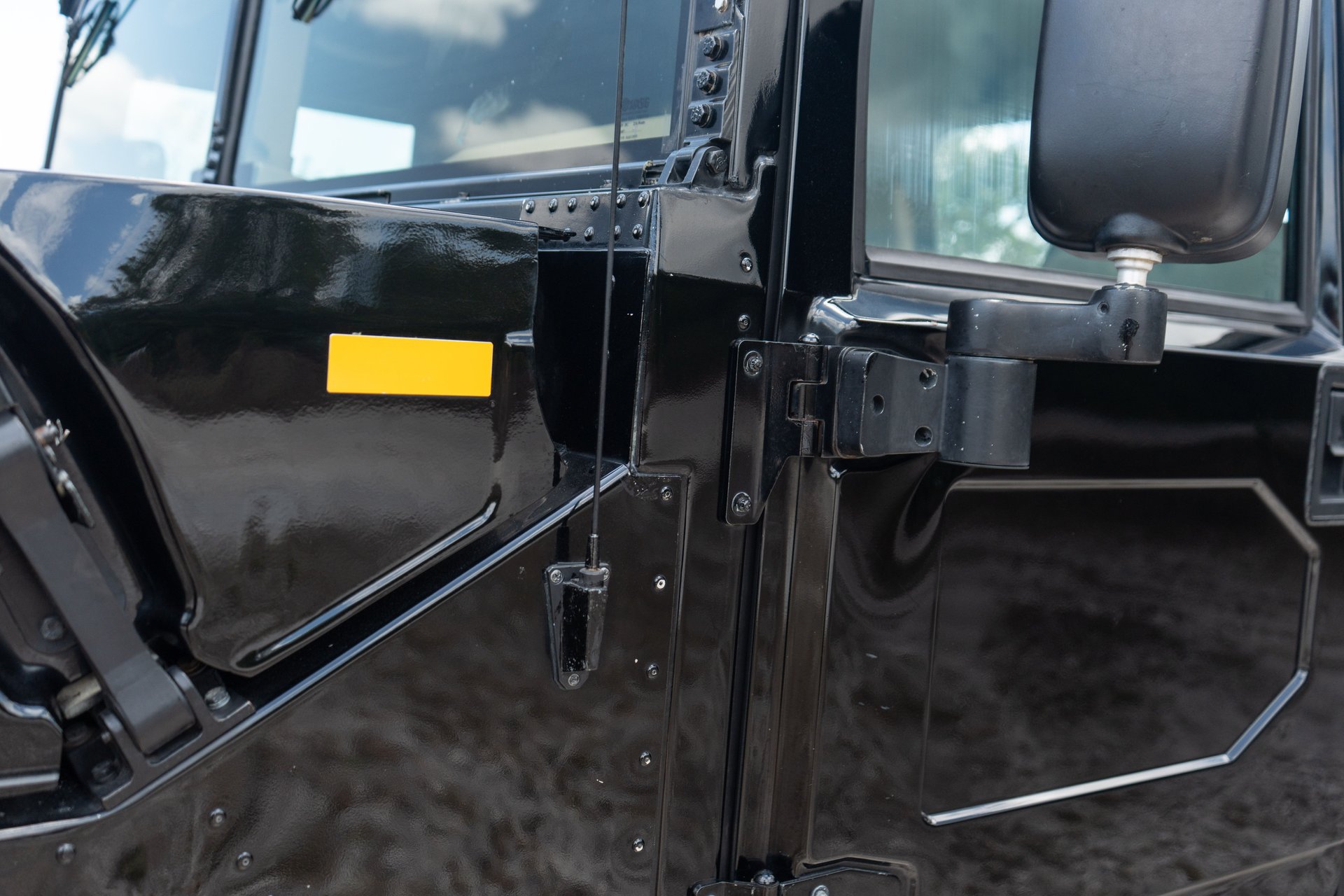 2000 Hummer H1