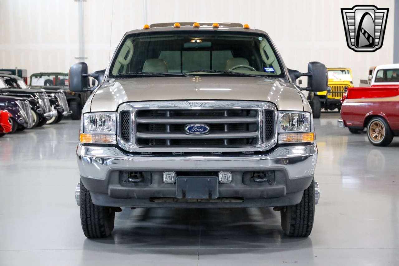 2004 Ford F-350 Super Duty Lariat