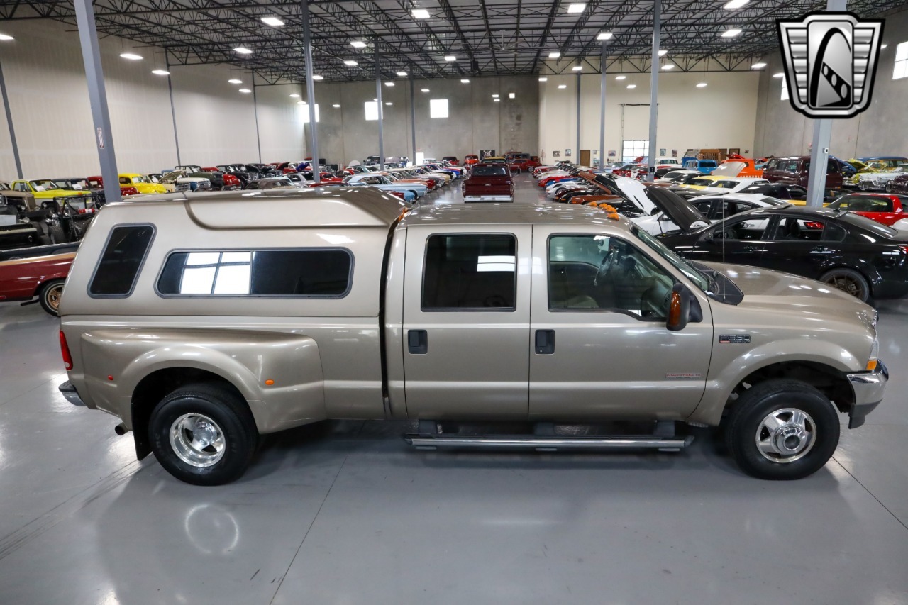 2004 Ford F-350 Super Duty Lariat