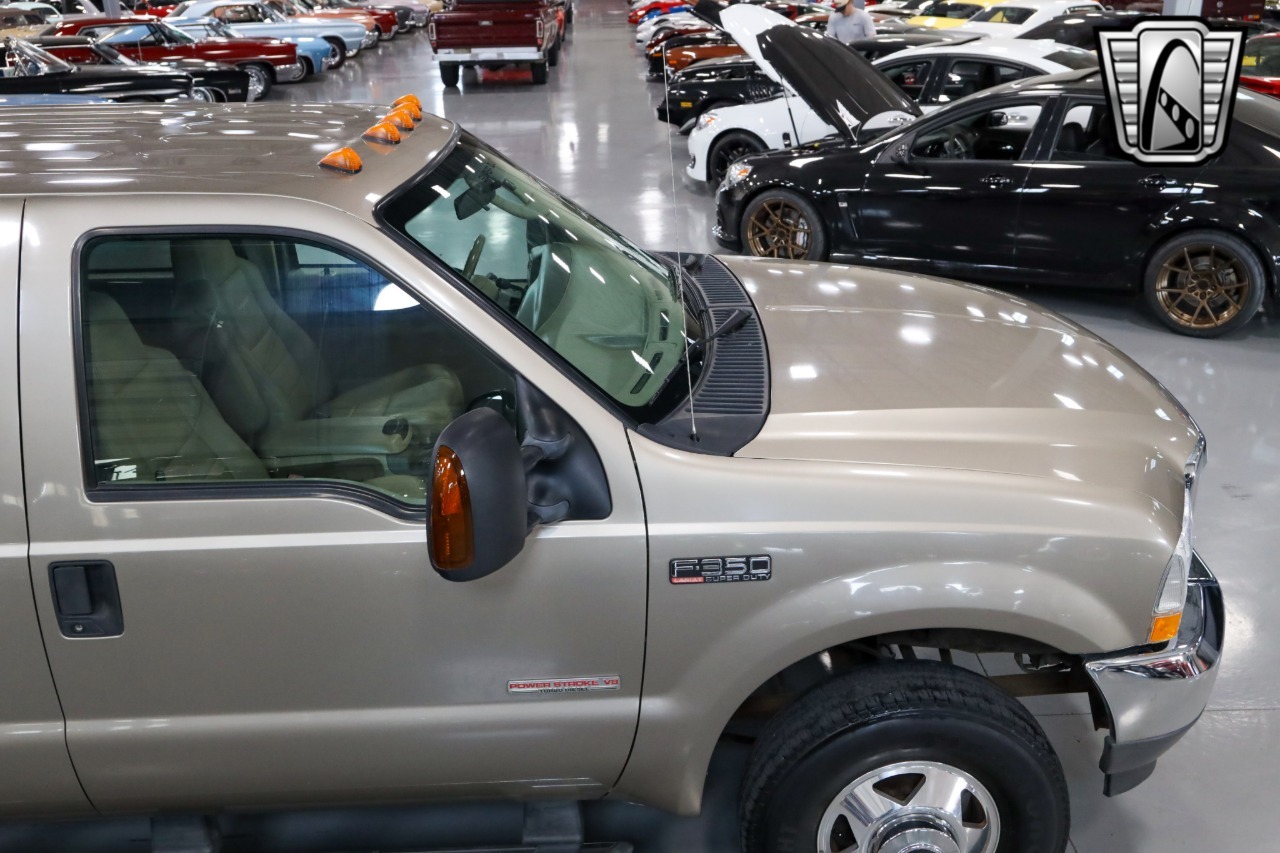 2004 Ford F-350 Super Duty Lariat