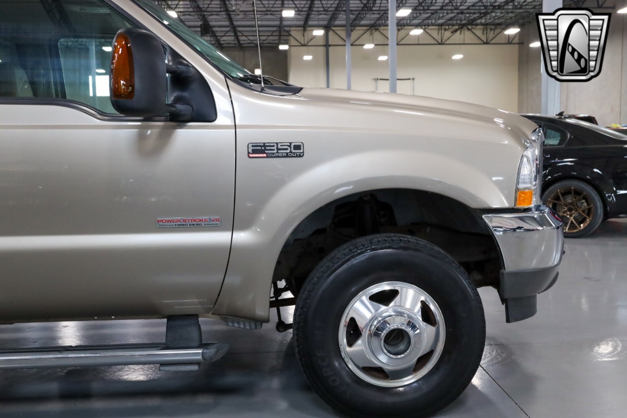 2004 Ford F-350 Super Duty Lariat