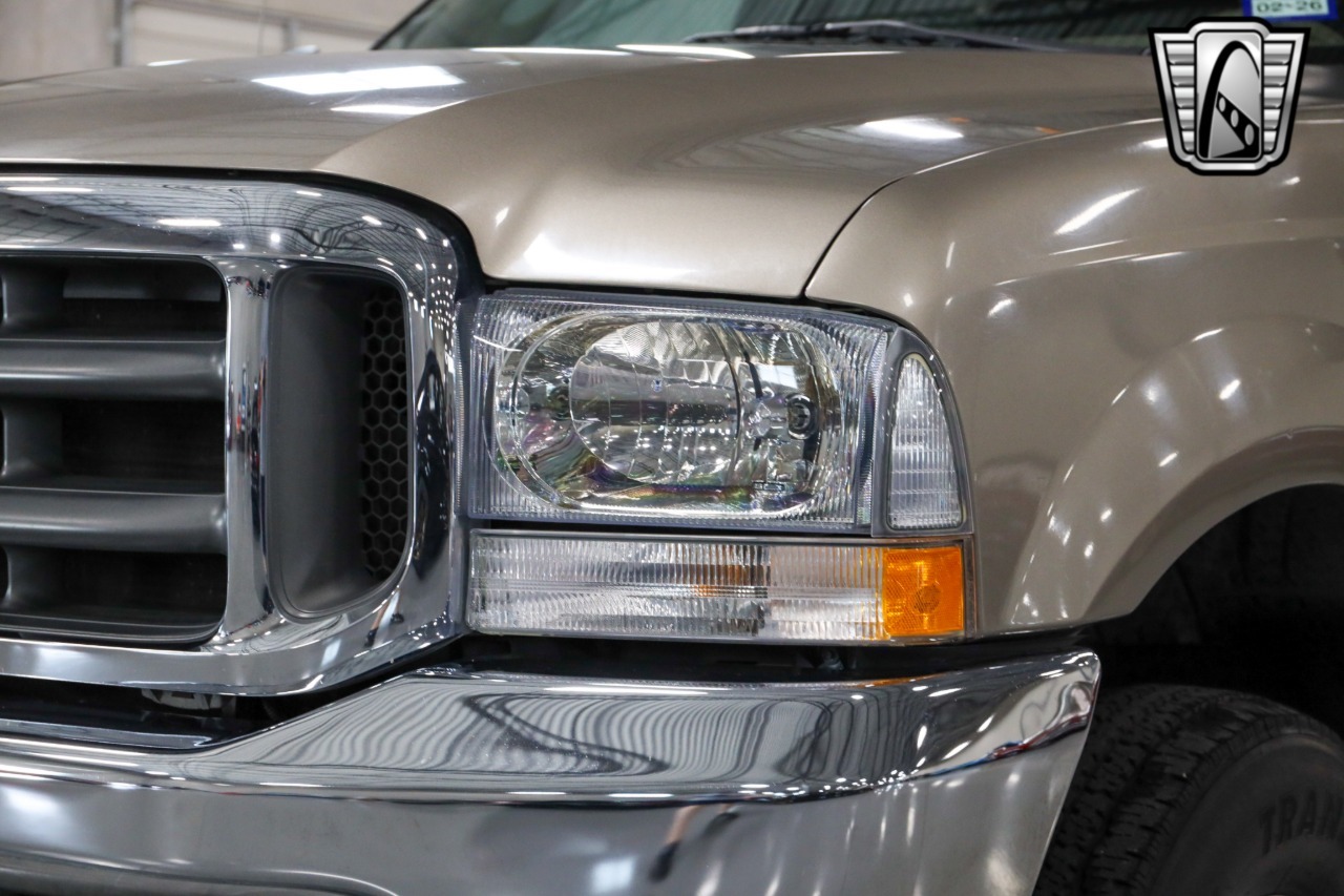 2004 Ford F-350 Super Duty Lariat