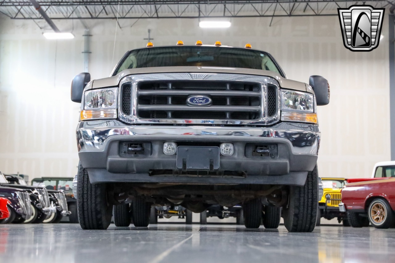 2004 Ford F-350 Super Duty Lariat