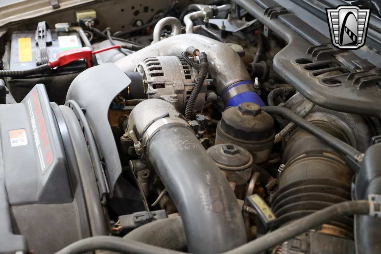 2004 Ford F-350 Super Duty Lariat