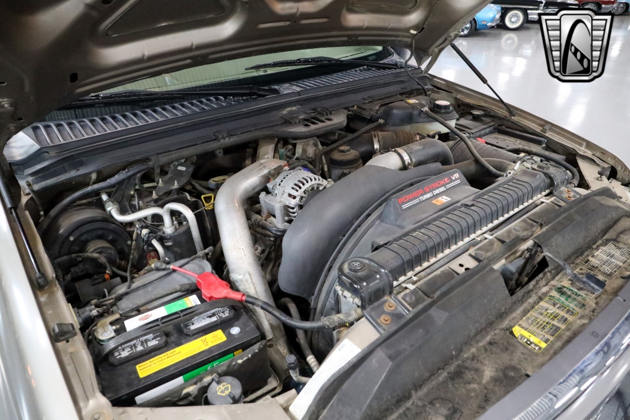 2004 Ford F-350 Super Duty Lariat