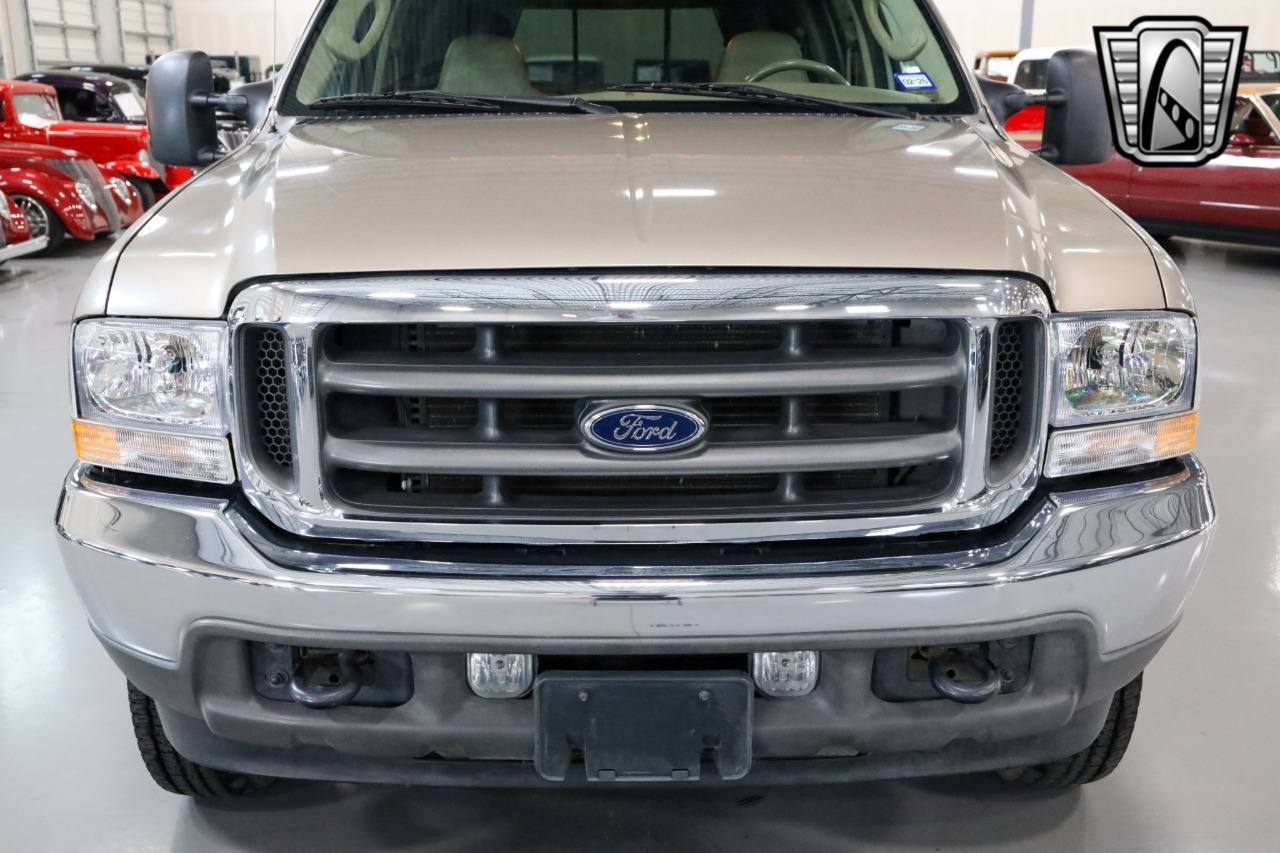 2004 Ford F-350 Super Duty Lariat