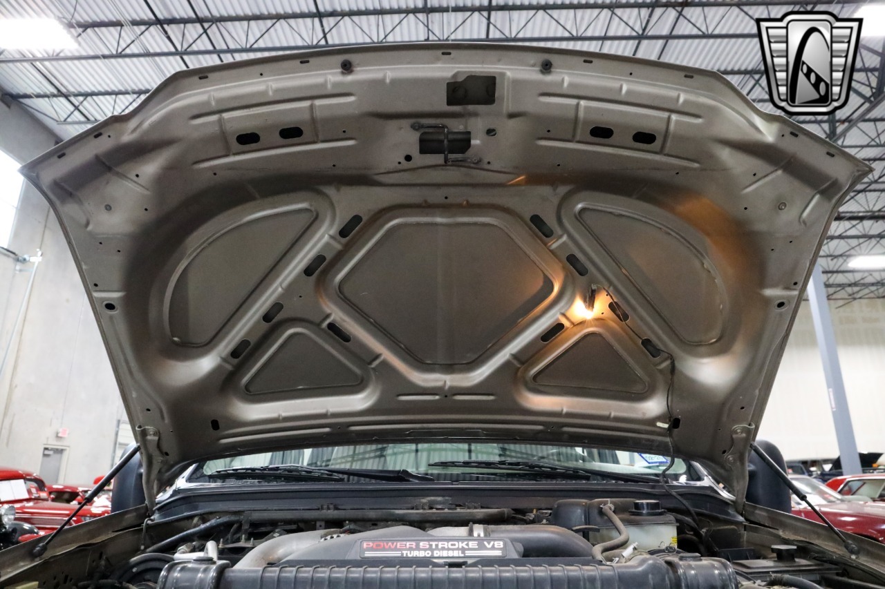 2004 Ford F-350 Super Duty Lariat