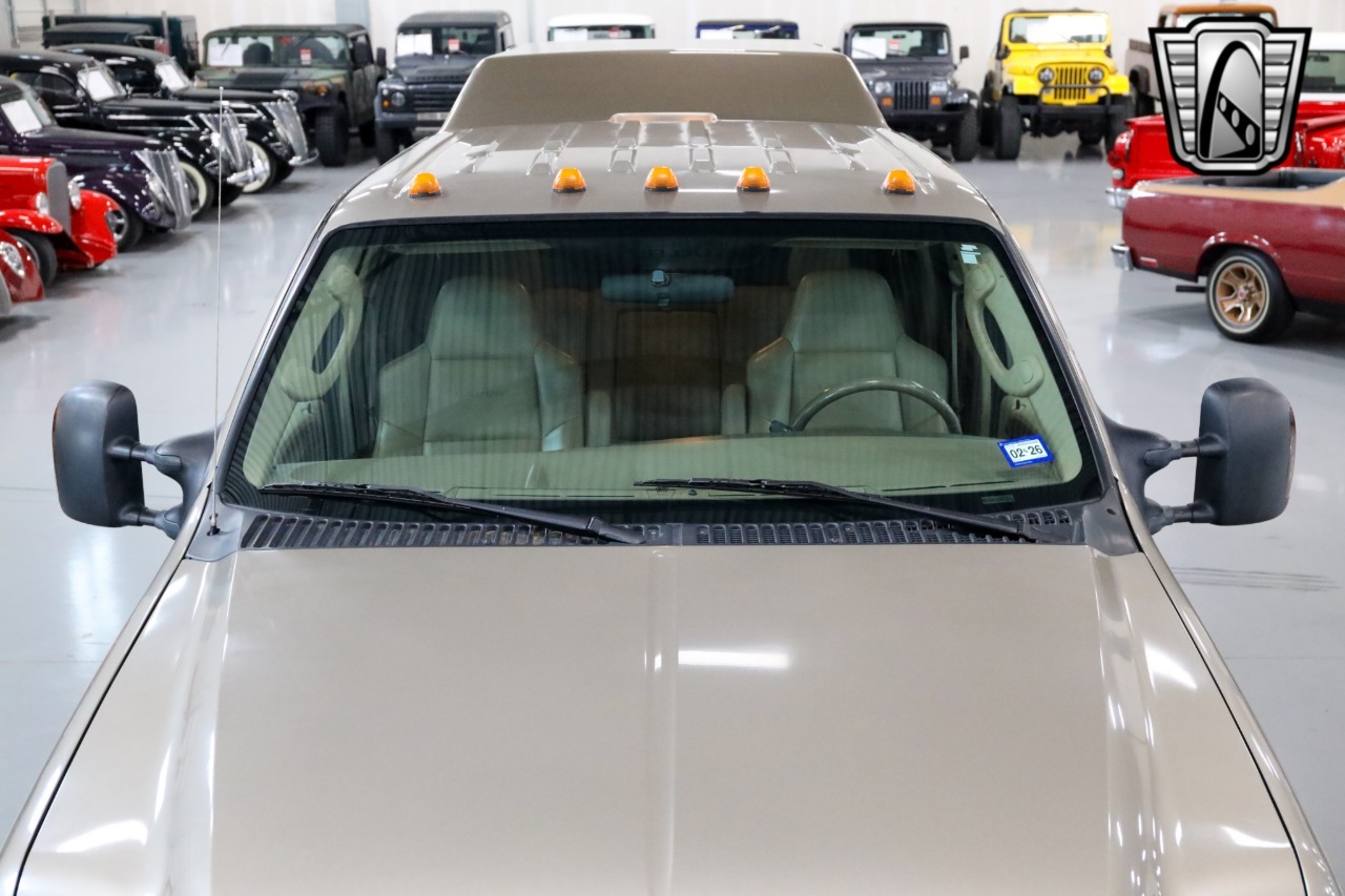 2004 Ford F-350 Super Duty Lariat