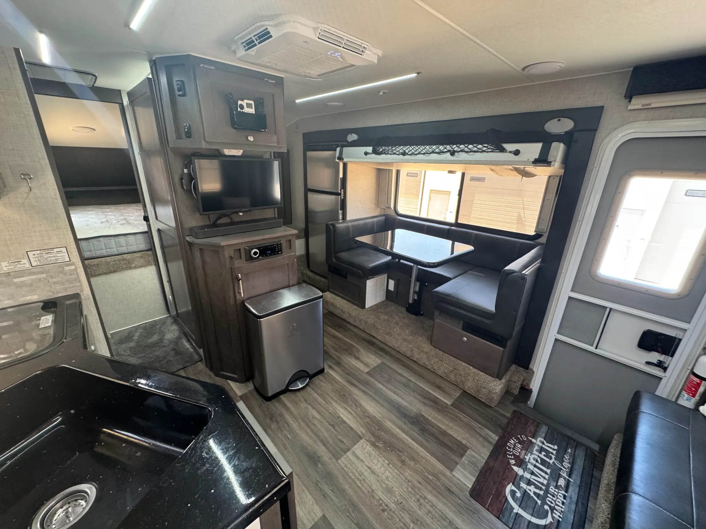 Sold: 2022 Ford F-550 Lariat Elevation Off Grid Build