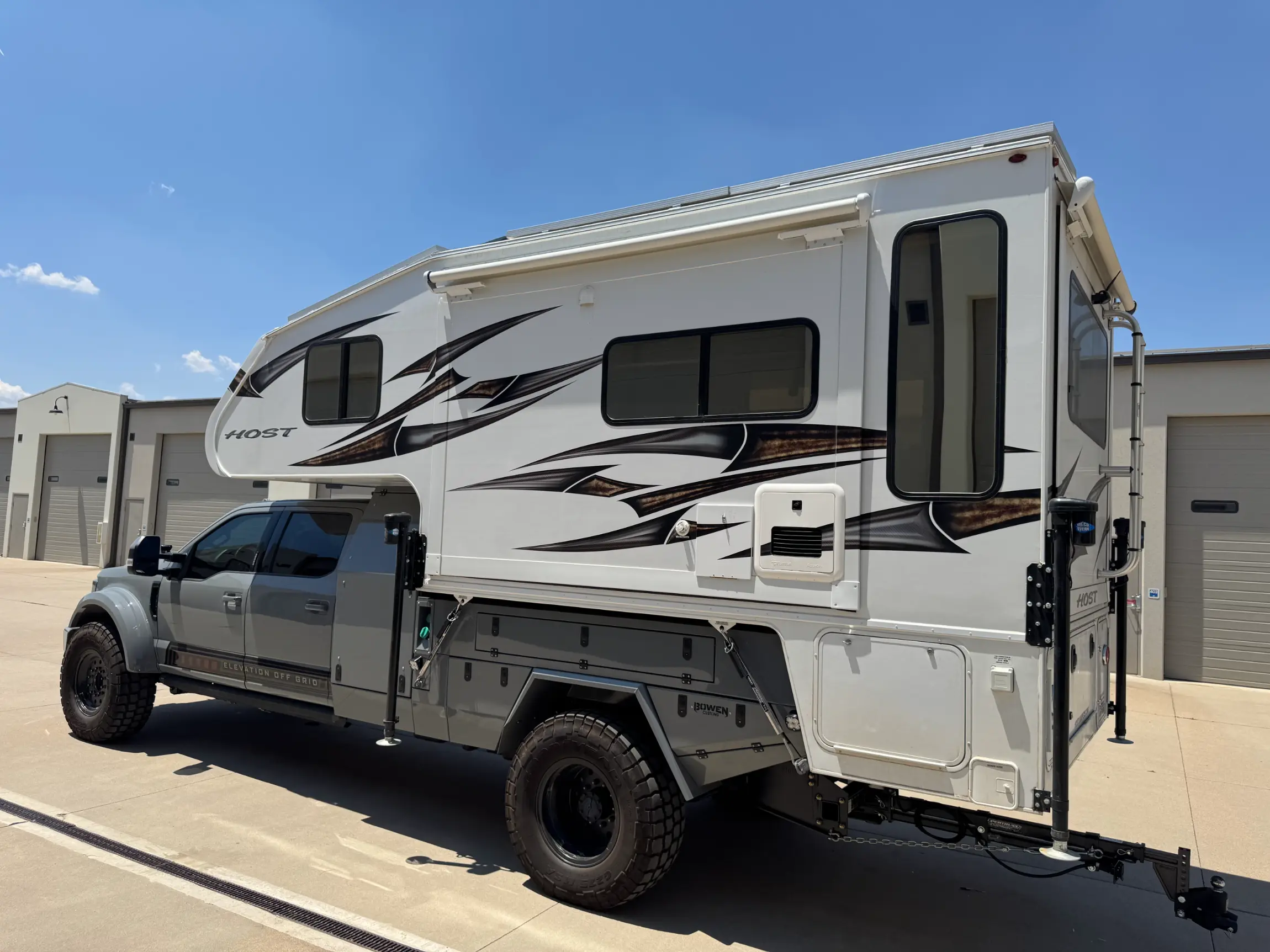 Sold: 2022 Ford F-550 Lariat Elevation Off Grid Build - 2