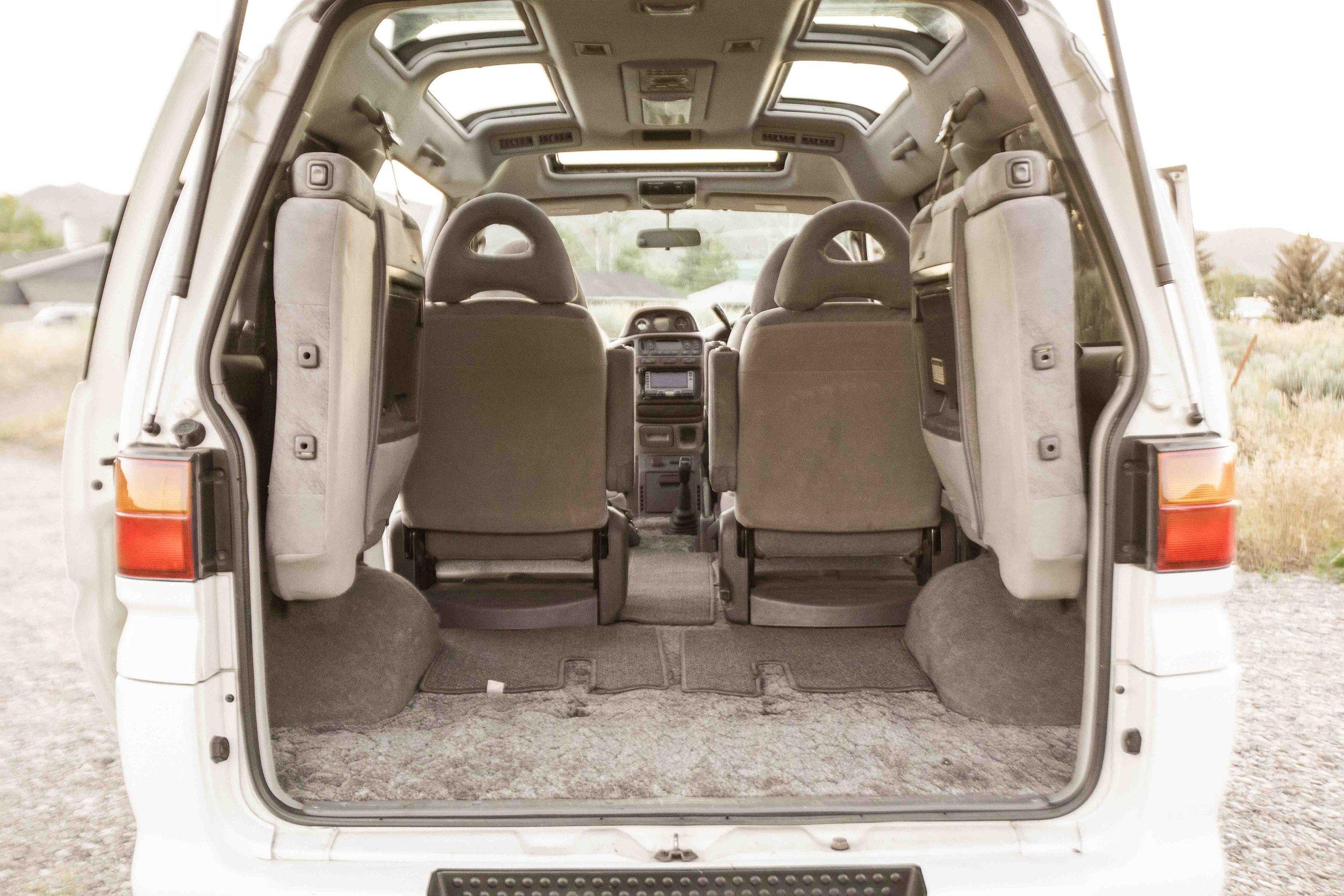 1999 Mitsubishi Delica L400 Spacegear Super Exceed