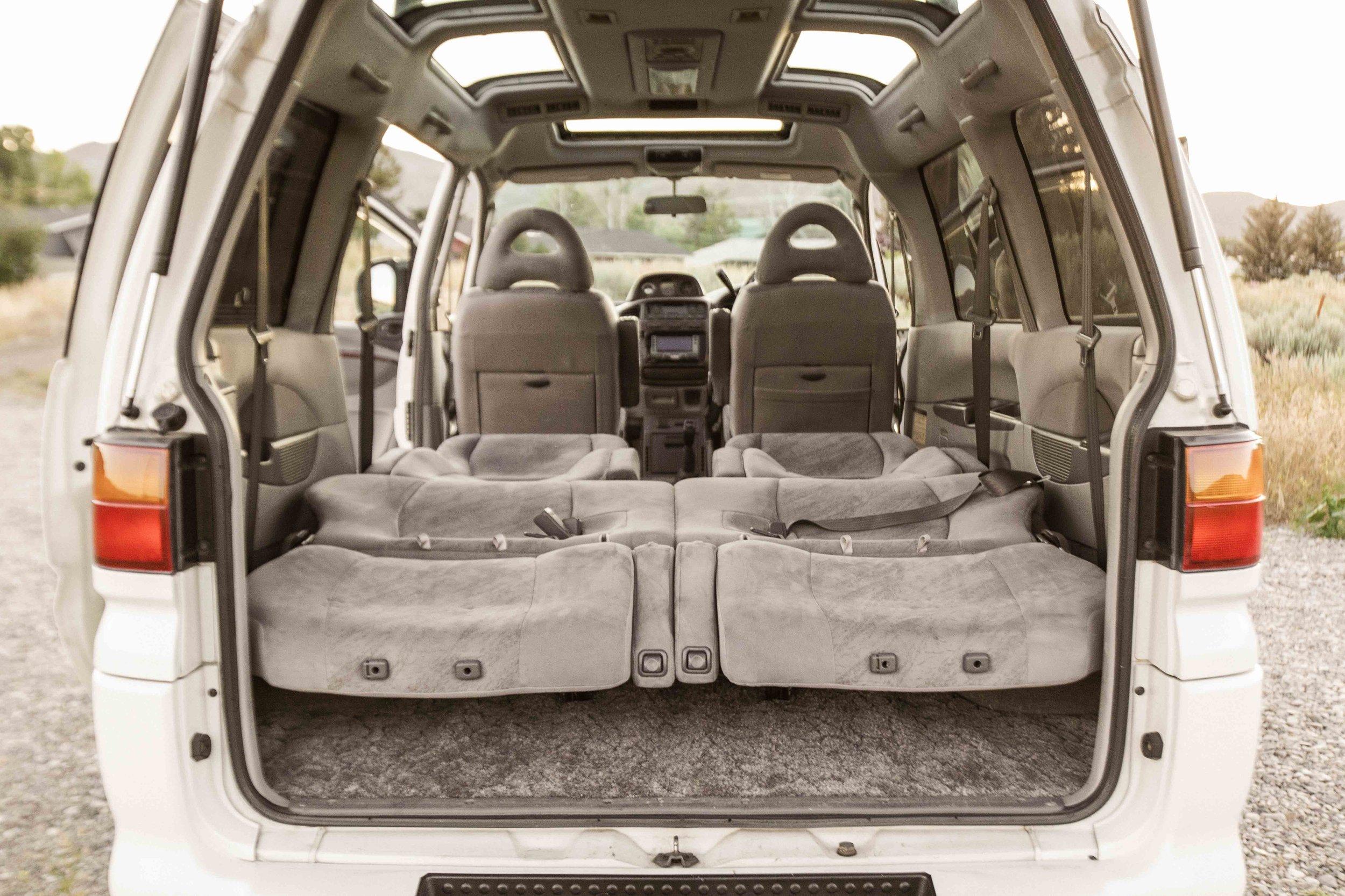 1999 Mitsubishi Delica L400 Spacegear Super Exceed