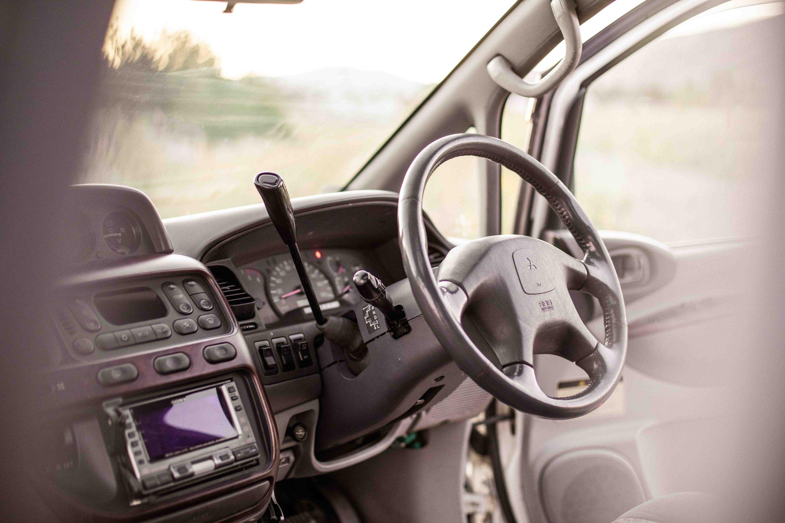 1999 Mitsubishi Delica L400 Spacegear Super Exceed
