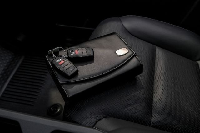 2025 Toyota Land Cruiser Premium