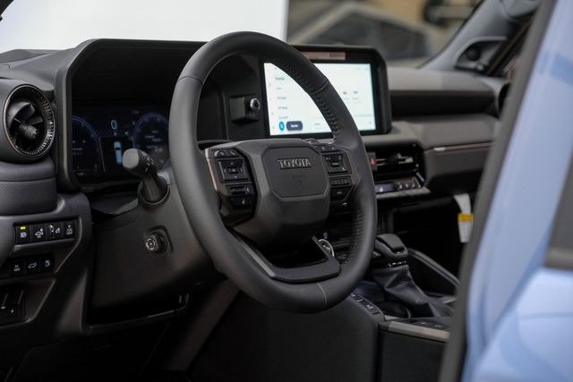 2025 Toyota Land Cruiser Premium