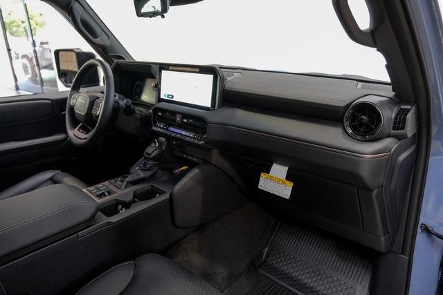 2025 Toyota Land Cruiser Premium