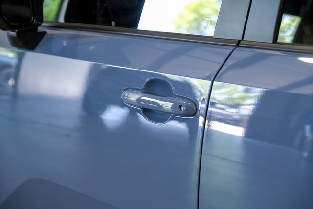 2025 Toyota Land Cruiser Premium